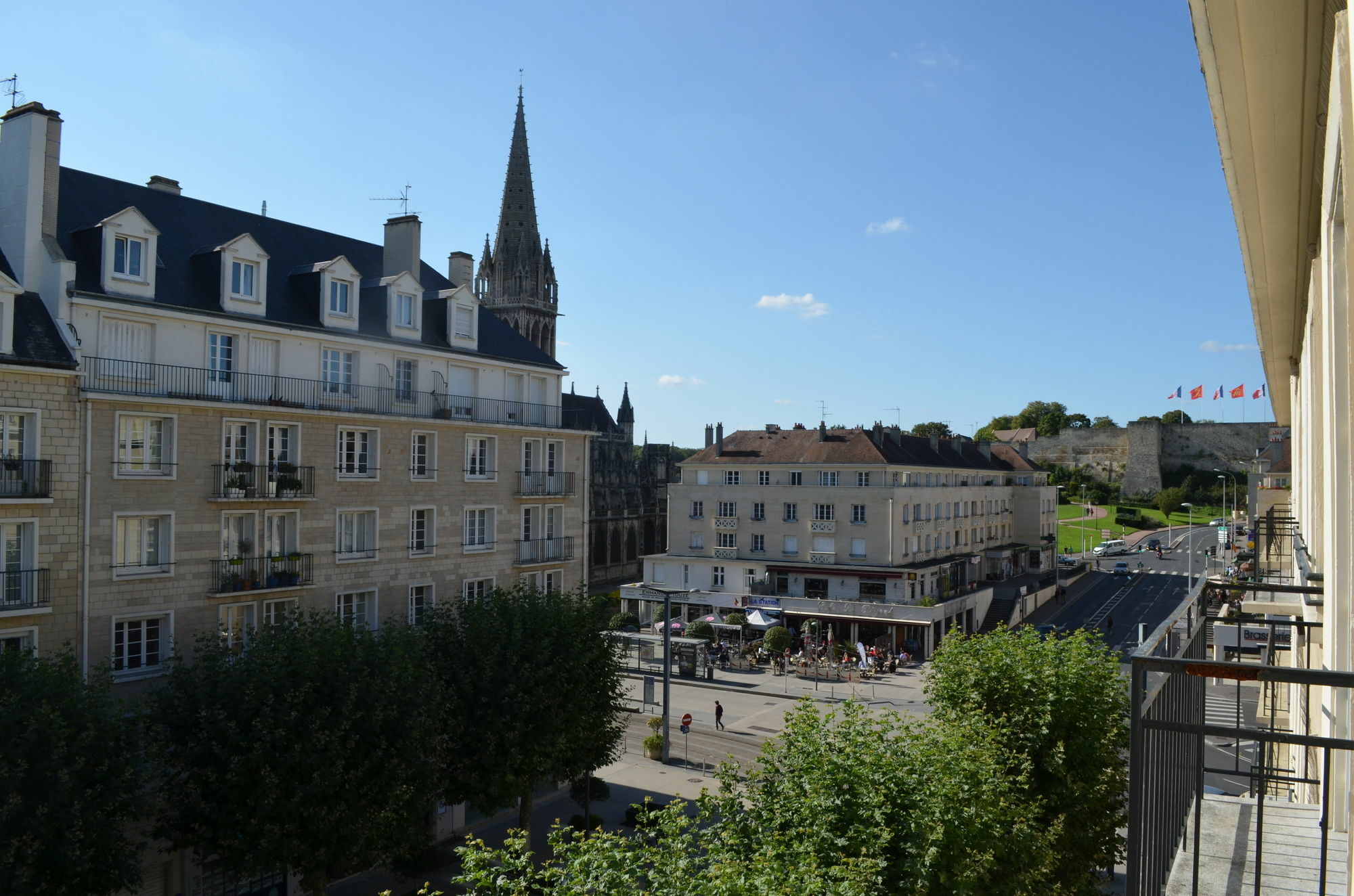 Logis Hotel Du Chateau Caen Exterior photo